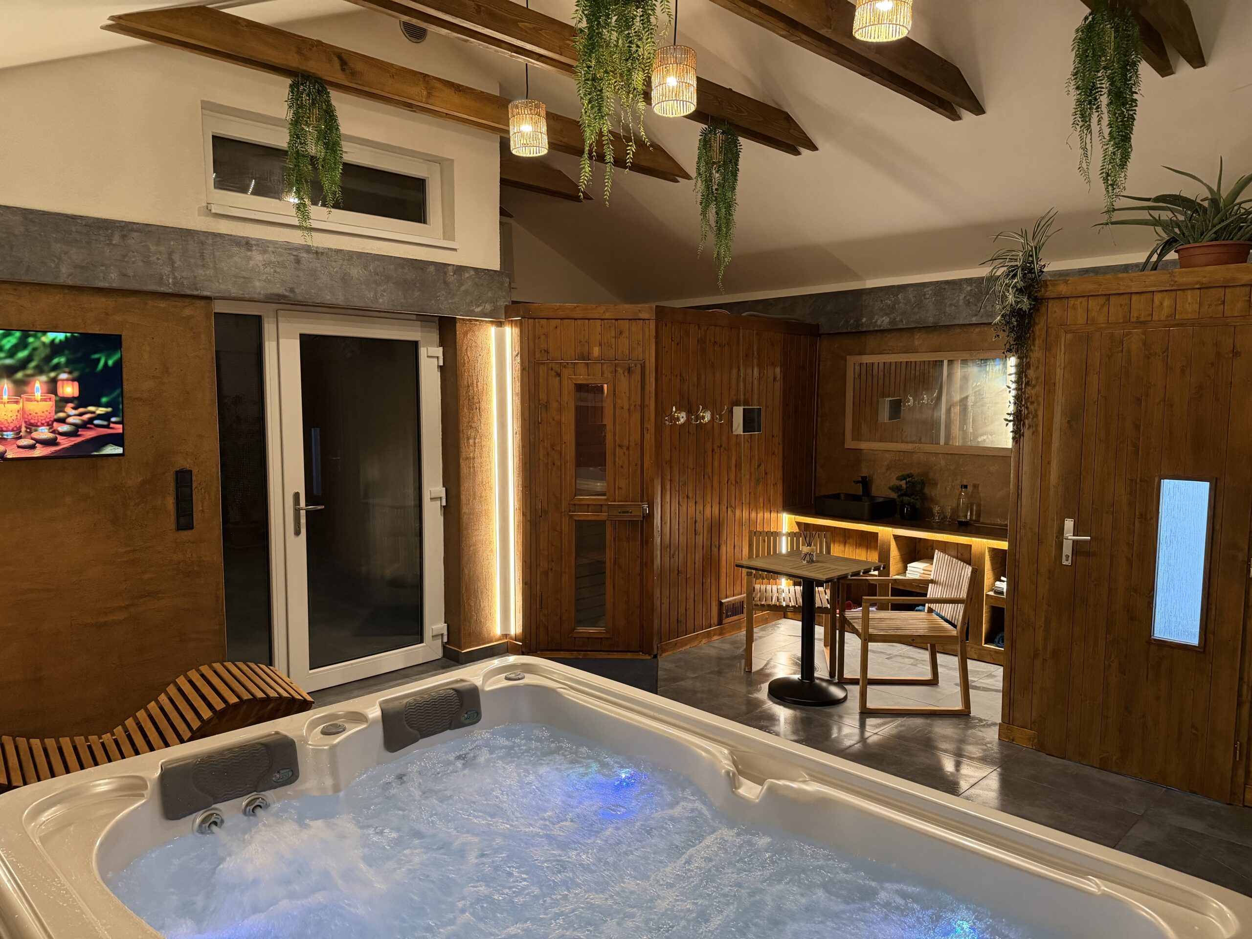 Wellness Classic – sauna a jacuzzi